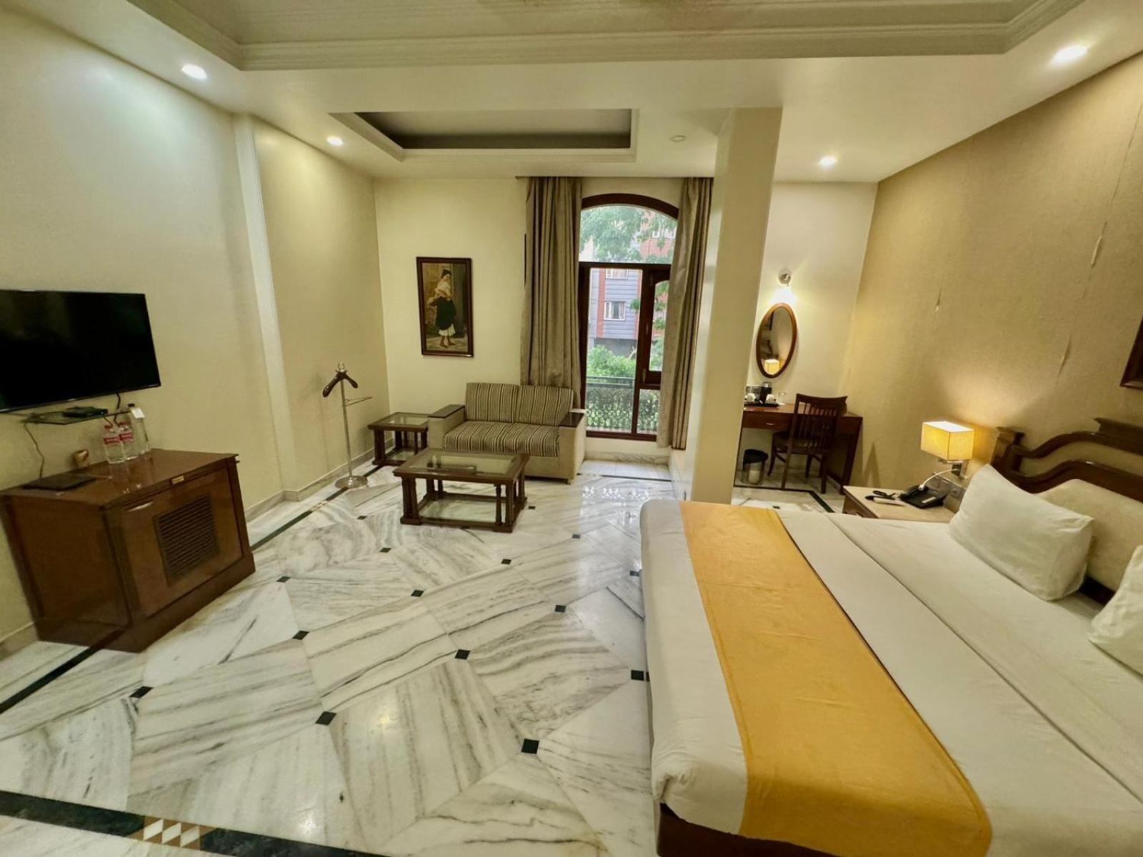 Hotel Florence Inn, Karol Bagh, New Delhi, 2 Min From Metro Extérieur photo